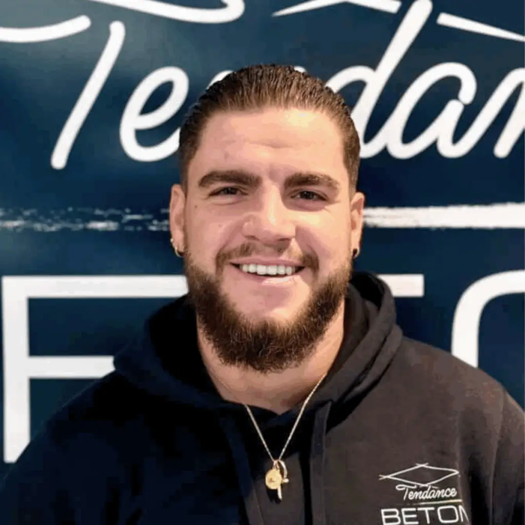 Thomas, collaborateur chez Tendance Béton à Montélimar